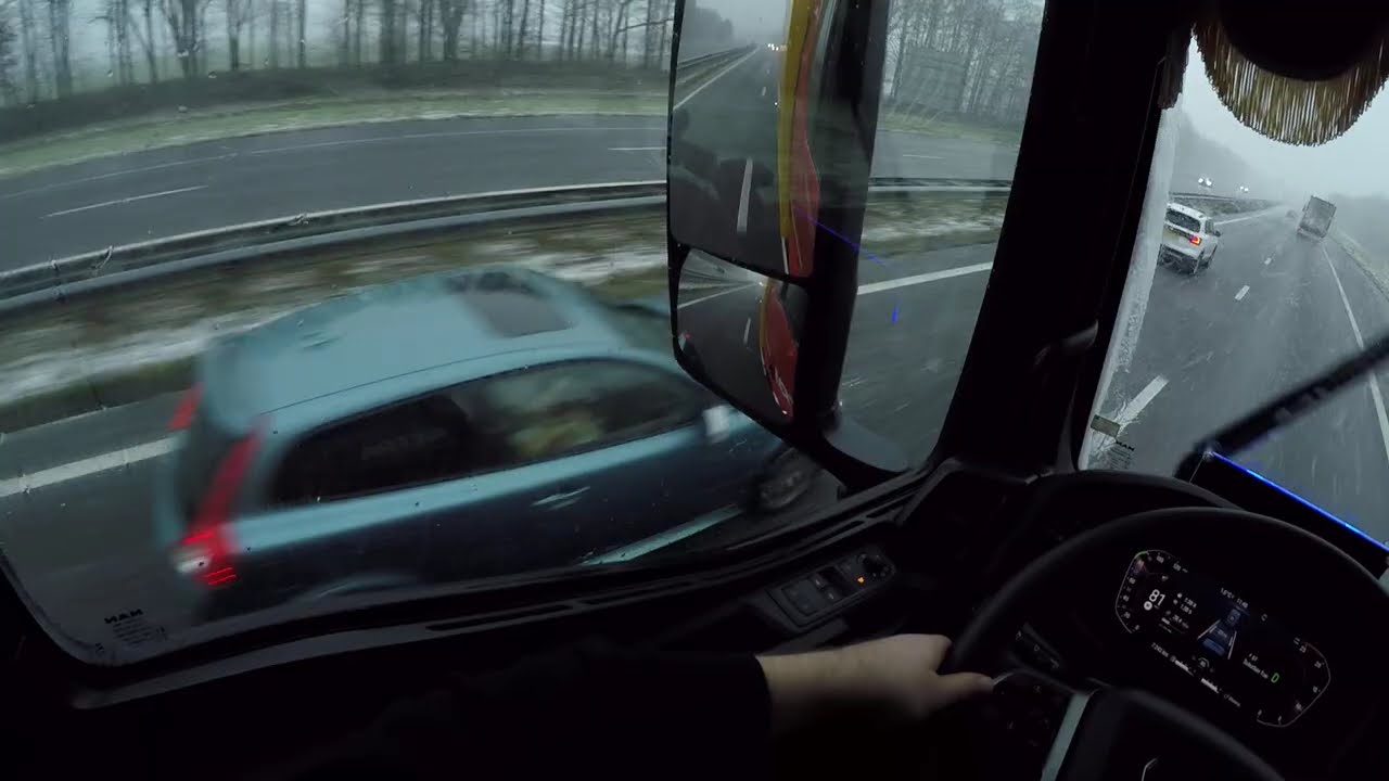 POV Truck Driving | MAN TGX 26.480 | Across the Dutch border while it's snowing