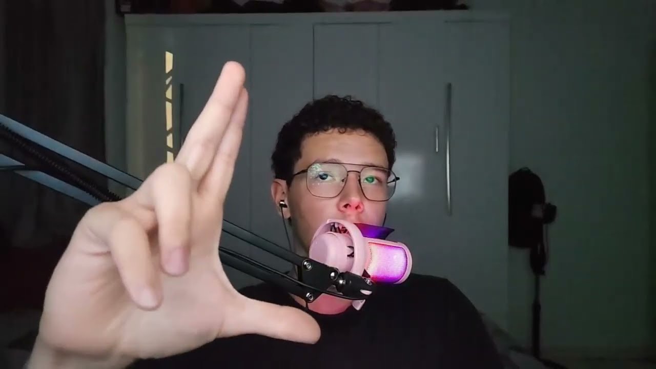 Asmr- Respondendo as perguntas de vocês