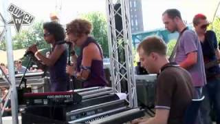 FLEUR EARTH @ Gamescom Festivel 2009 bei Bunch.TV