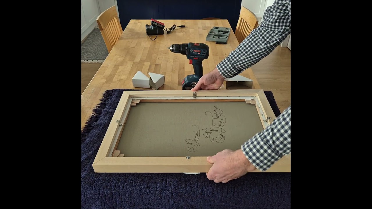 Oprawa obrazu w ramie American Box