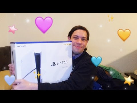 I HAVE A PLAYSTATION 5!