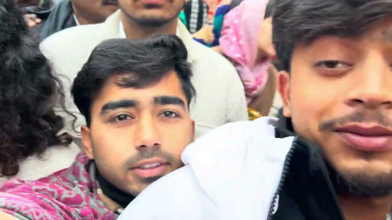 Barsana's Radha Rani Temple (Ladliji) morning darshan, with Mangala Aarti starting vlog 