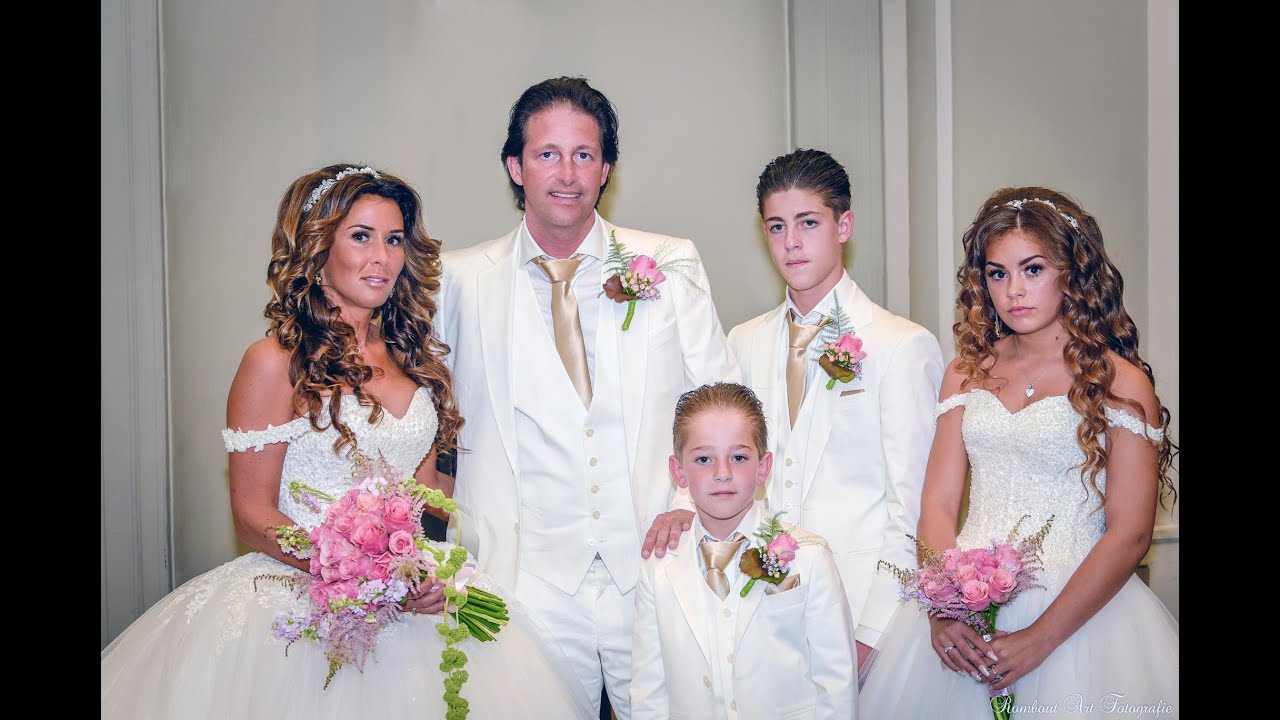 Trouwpak en Trouwjurk ALBERTO AXU - Henk Damen en Nathalie huwelijksfilm | Filmotie