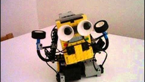 LEGO MINDSTORMS RCX biped walking robot