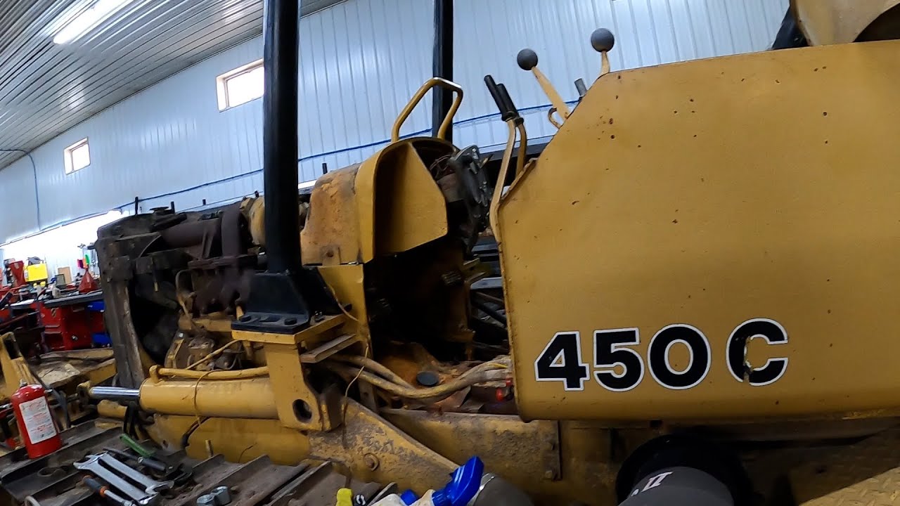 Dozer time JD450C - YouTube