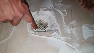 THE SOLUTION IS FLOWING FROM THE BATH TO THE DOWN FLOOR HERE (How to Make a Joint)