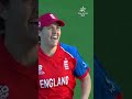 वायट-हॉज के लाजवाब कैच ने समेटी श्रीलंका के कप्तान की पारी 😮  #t20worldcup #cricket #reels