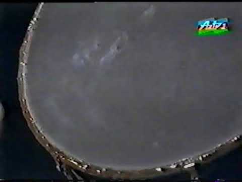 استادوحیداسداللهی سولیست ارکسترفیلارمونیک جمهوری آذربایجان سال ۲۰۰۲سال 