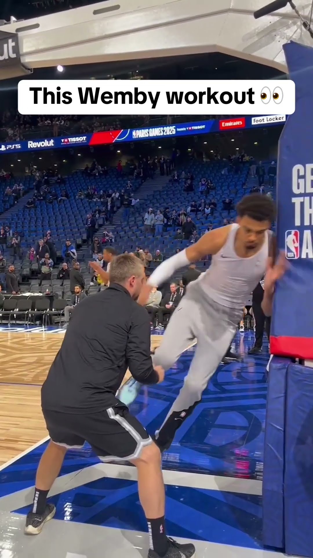 Wemby getting ready before the NBA Paris Games against the Pacers ?