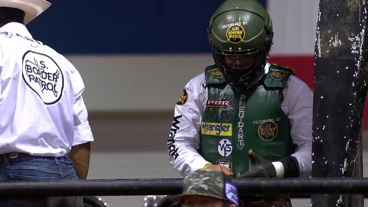 Daylon Swearingen Bucks Off Fig Jama PBR YouTube