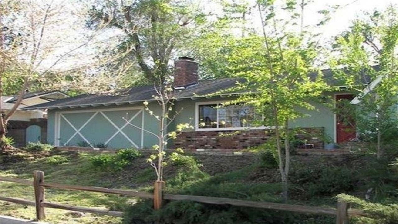 38647 Desert View Drive, Palmdale, CA Presented by Denise Mitchell.