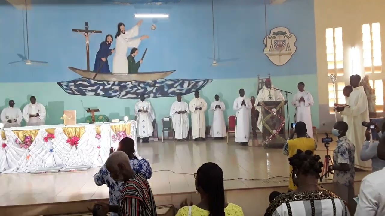 Jubilez, rendez grâce (chant jubilaire Mgr Prosper Bonaventure KI)