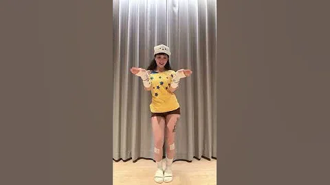 I tried a new Vietnamese dance 🤖🥰❤️ #dance #robot #robotdance #robot #dance #robotdance #babyslow...
