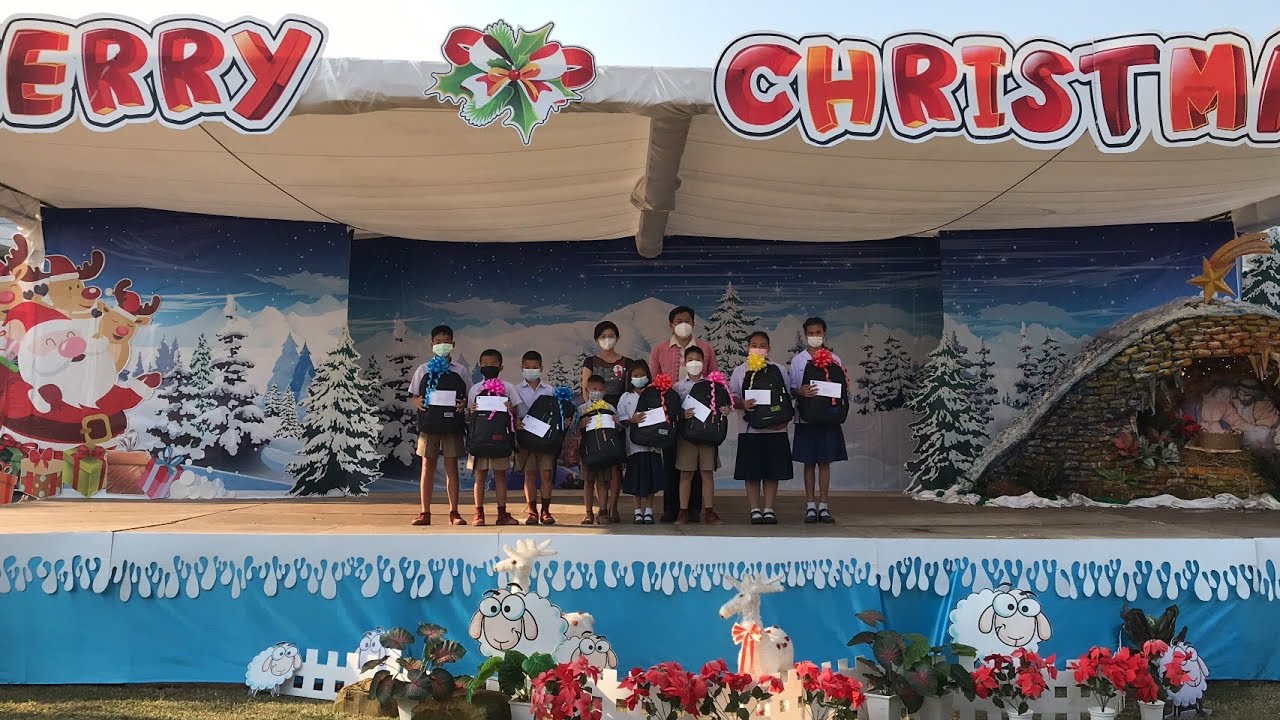 ร ร มารดาอุปถัมภ์ จัดกิจกรรมคริสต์มาส มอบความสุขพร้อมมอบทุนให้นักเรียน จ แพร่ 8 อำเภอ