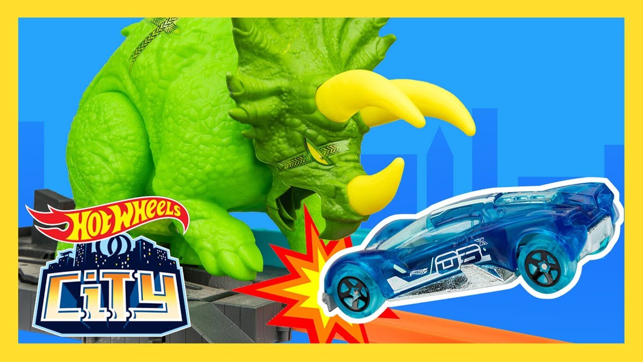 hot wheels triceratops