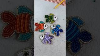 los pecesitos bordados son mágicos!!!! ¿no creen? 🤭❤🐟  #art #tutorial #accessories #bordadoartesanal