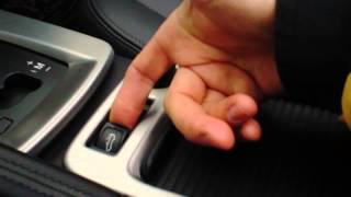 HOW TO OPERATE YOUR CONVERTIBLE ON A VOLVO C-70 T5 screenshot 5