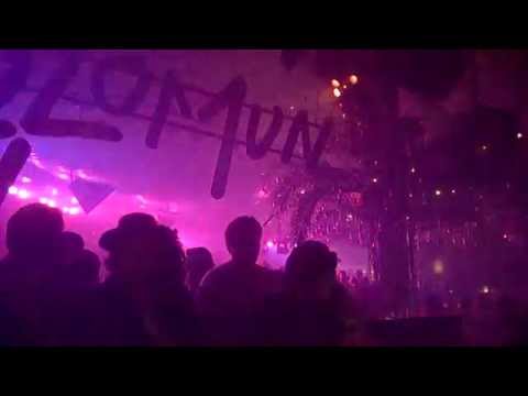 Solomun plays unreleased Dele Sosimi - Too much information (Ame Remix?) at Solomun +1