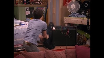Drake & Josh - Drake Shows Zero Respect For Josh’s Personal Items