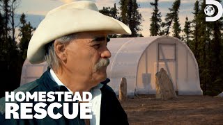 An Automated Homestead Saves an Alaskan Couple | Homestead Rescue | Discovery