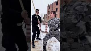 تدريبات الجيش الصيني بنات 😂
