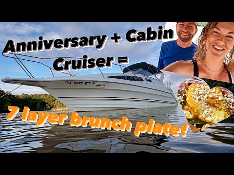 Cooking on our cabin cruiser, Aniversary brunch!