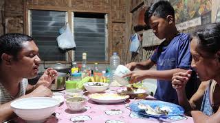 BAKIT MALAKI ANG TIYAN NG INAY | ALAMIN SA AMING PAG UUSAP HABANG KUMAKAIN KAMI WITH INAY AT MAKOY