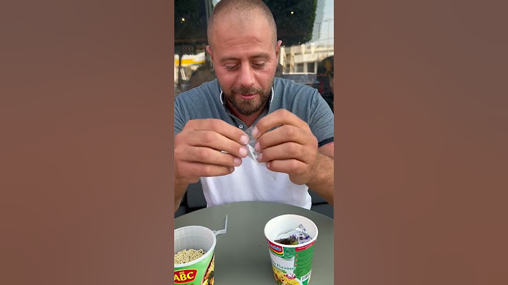 Comparing 2 Brands of Instant Noodles 🧐🍜-مقارنة ماركتين من النودلز سريعة التحضير 🧐🍜