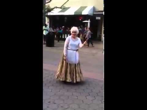 رقص على طني ورور امريكي