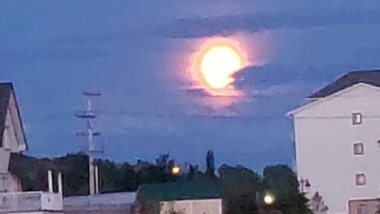 Penumbral Lunar Eclipse July 4, 2020 - YouTube