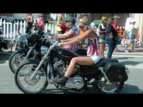 Daytona bike women naked 3