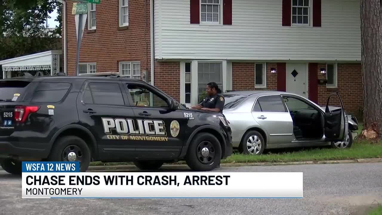 Chase ends with crash, arrest - YouTube