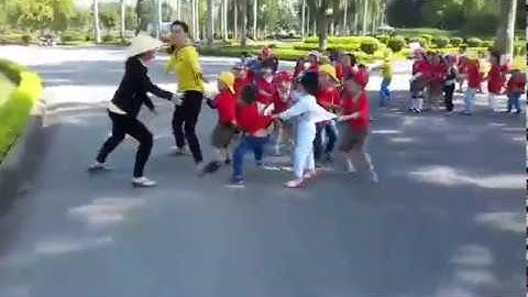 Hoạt động ngoài giờ - Trò chơi dân gian - Rồng rắn lên mây