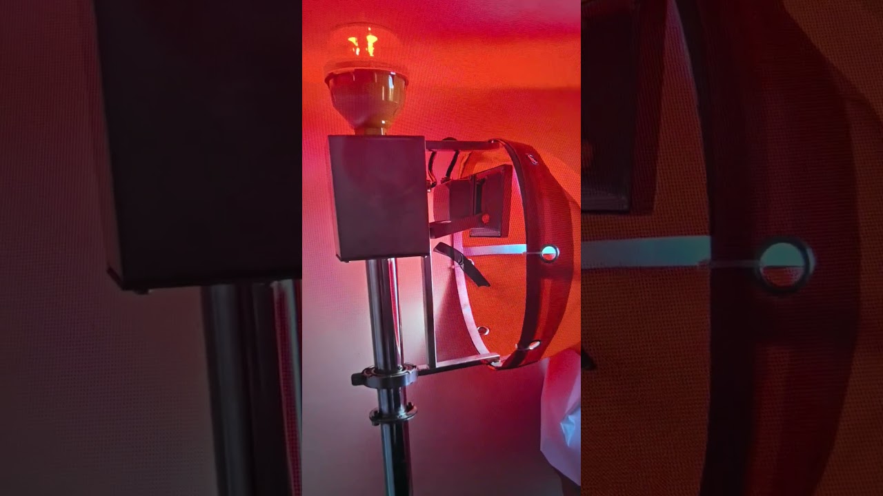 The Unfailing Guide: How the Aviation Windsock Directs Modern Flight