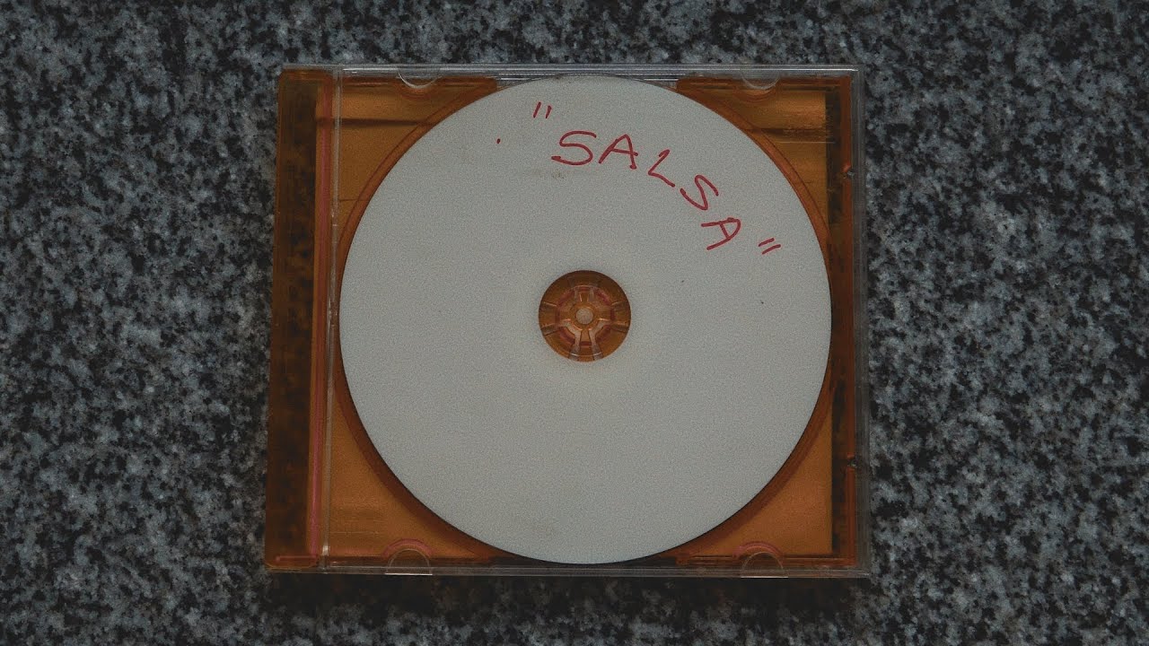SALSA - NICOLO x MILE (Video Oficial) auf YouTube ansehen SALSA - NICOLO x MILE (Video Oficial) auf YouTube ansehen