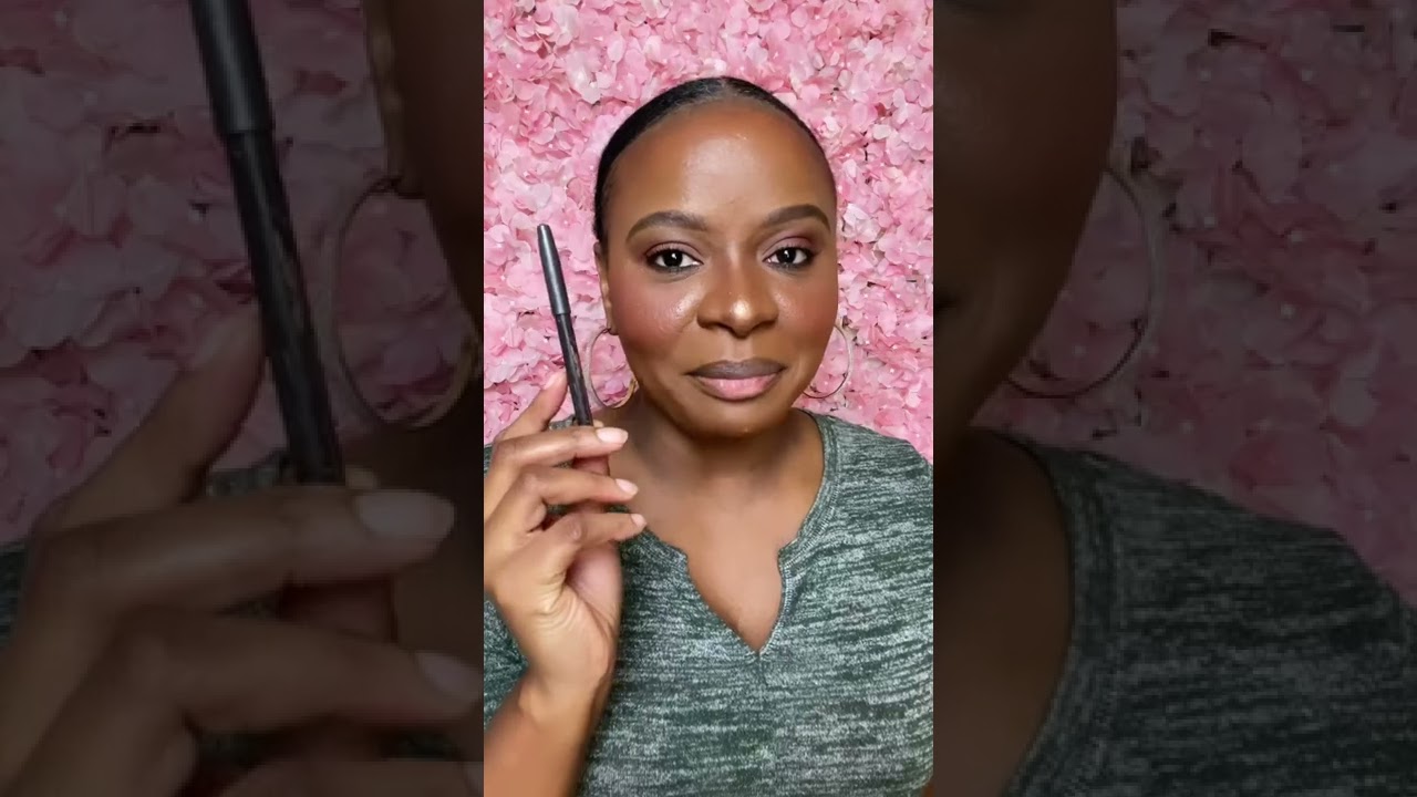 Lancome L’Absolu Rouge Cream Lipstick 💄