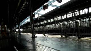 新幹線「さくら」鹿児島中央行き 新大阪駅を発車ー