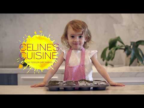 2-year-old-makes-muffins