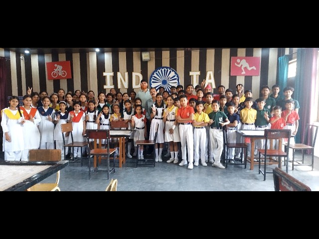 शिखर शिशु सदन स्कूल में किया गया अंतर सदन कैरम प्रतियोगिता का आयोजन ||