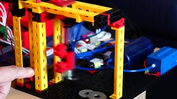 Fischertechnik Pneumatik-Roboter Turm von Hanoi in 9 Sekunden