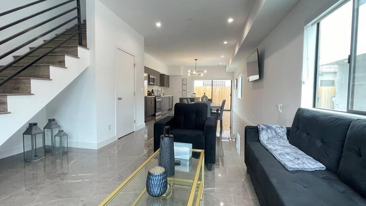 Delightful Town Home close to DTLA | Los Angeles (CA), United States | Hotel Review🏠