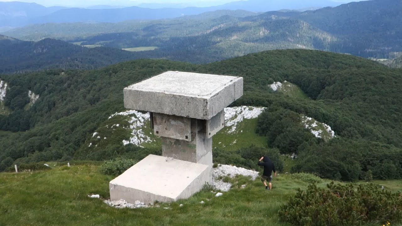 Funk und Radarstation mit Atombunker - dieser Lost Place ist jetzt eine Polizeistation