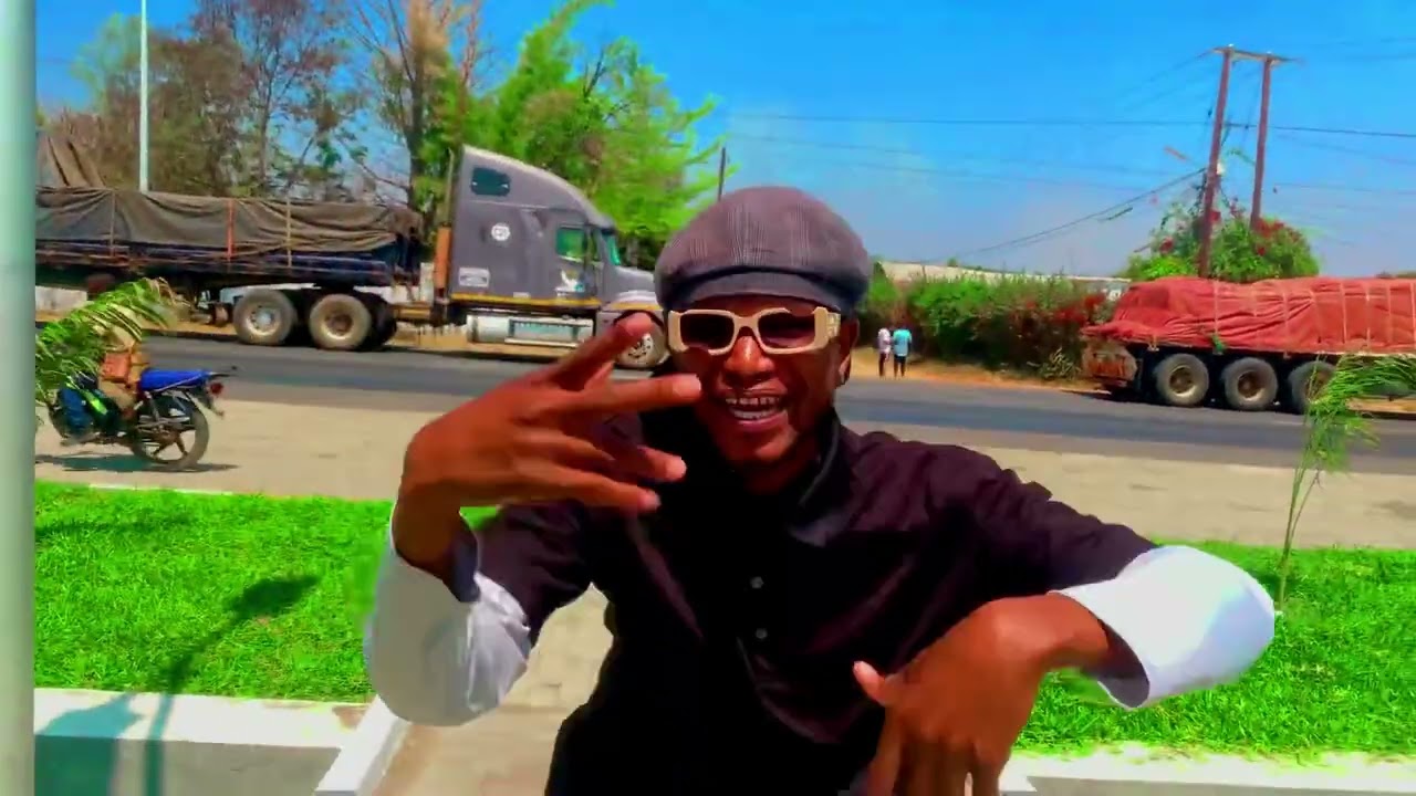 Dj Nhumbo & Homem não fica pequeno ( feat Tony Boy Clássico ) Vídeo Oficial 2025