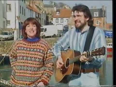 Bruce Davies and Isla St. Clair - Tell Me The Stor...