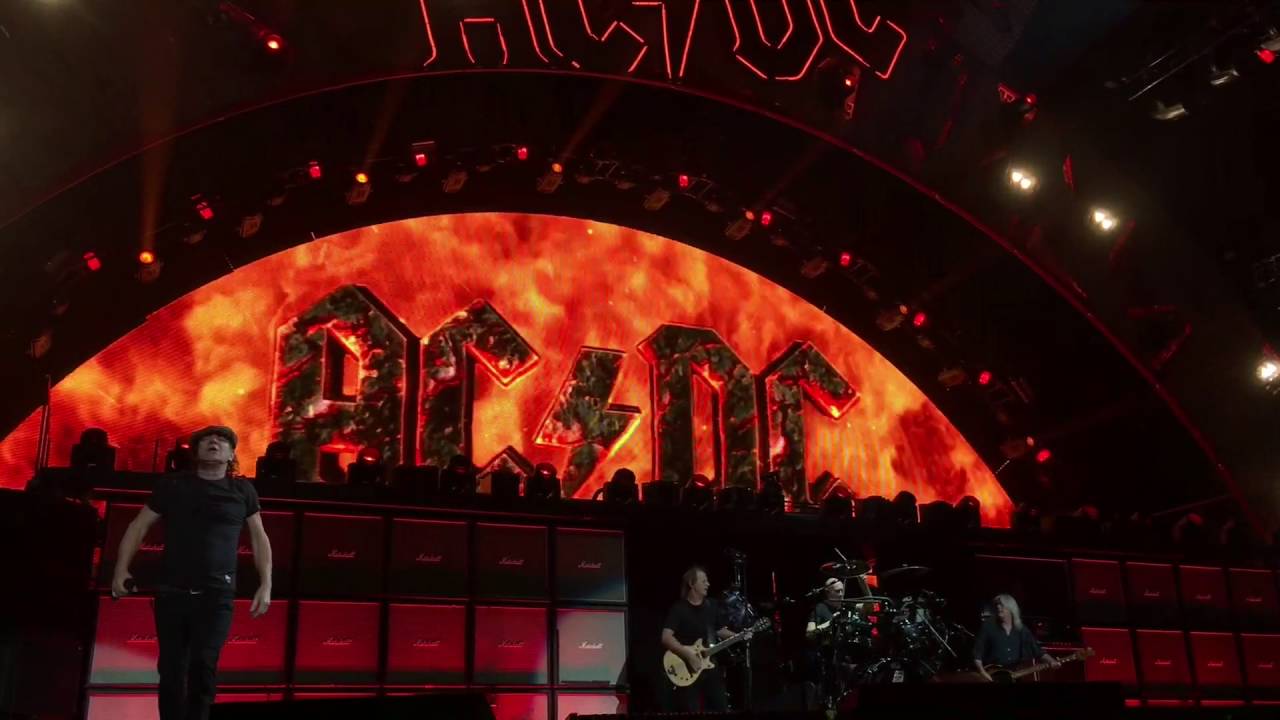 AC/DC Highway To Hell Live Feb 28, 2016 Front Row Sprint Center ...