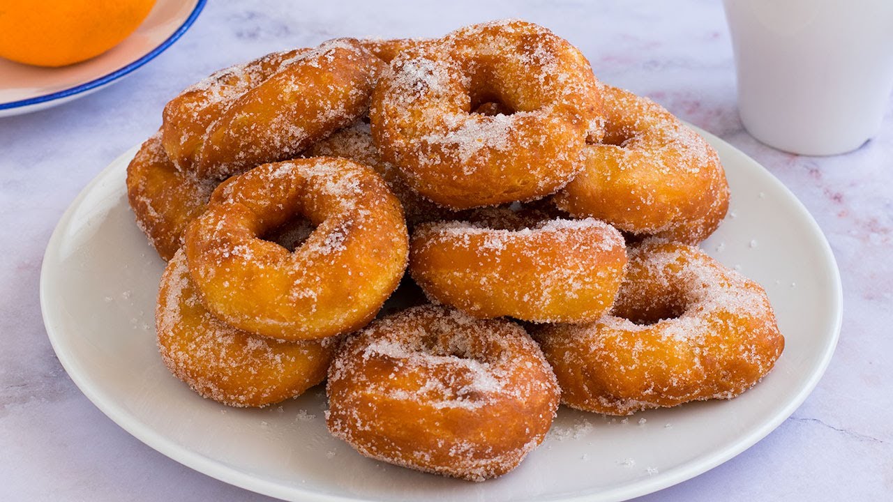 Rosquillas de naranja muy tiernas y esponjosas