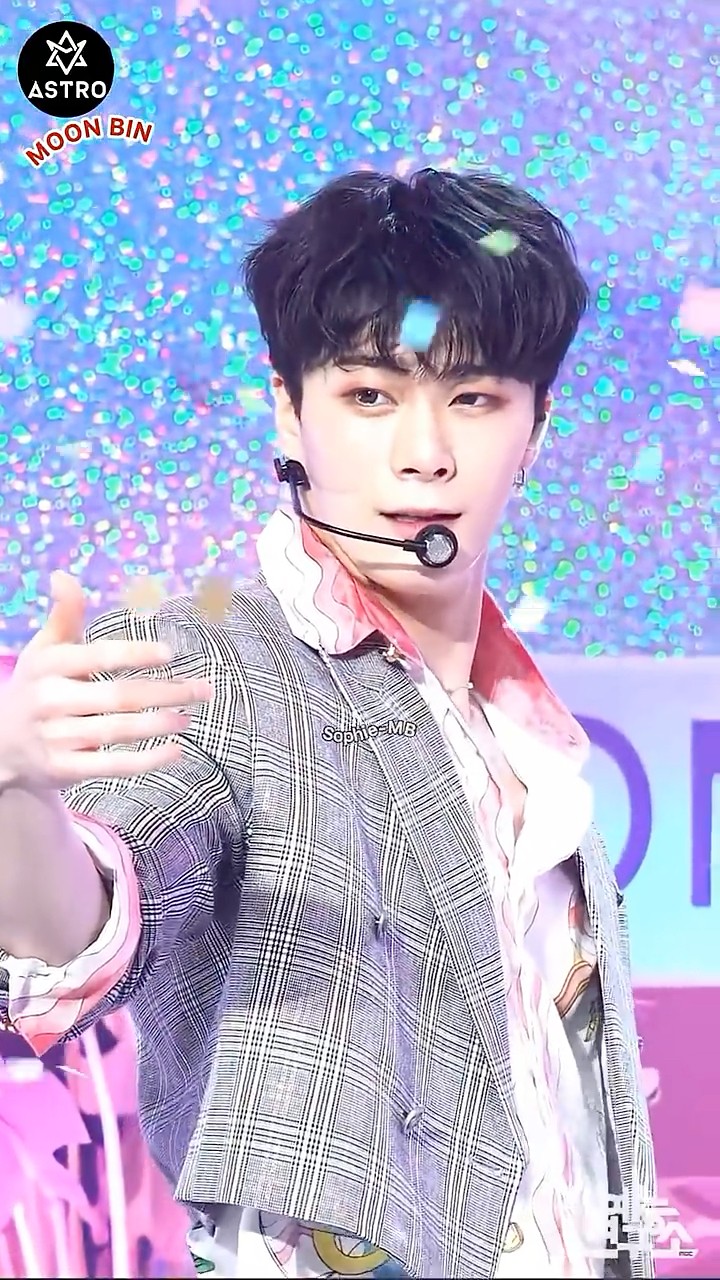 ASTRO 4期 FANCLUB ファンクラブ ムンビン MOONBIN 문빈 Moonbin Global Fanbase (@moonbinglobal) • Instagram photos and videos