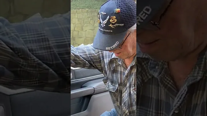 Bob vs iPhone