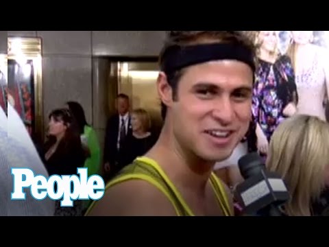 The SATC Premiere: Cosmos, Manolos, And Men | People