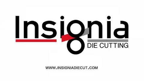 Insignia6 w/ Chameleon gluing system producing pocket folders @ Print 2018